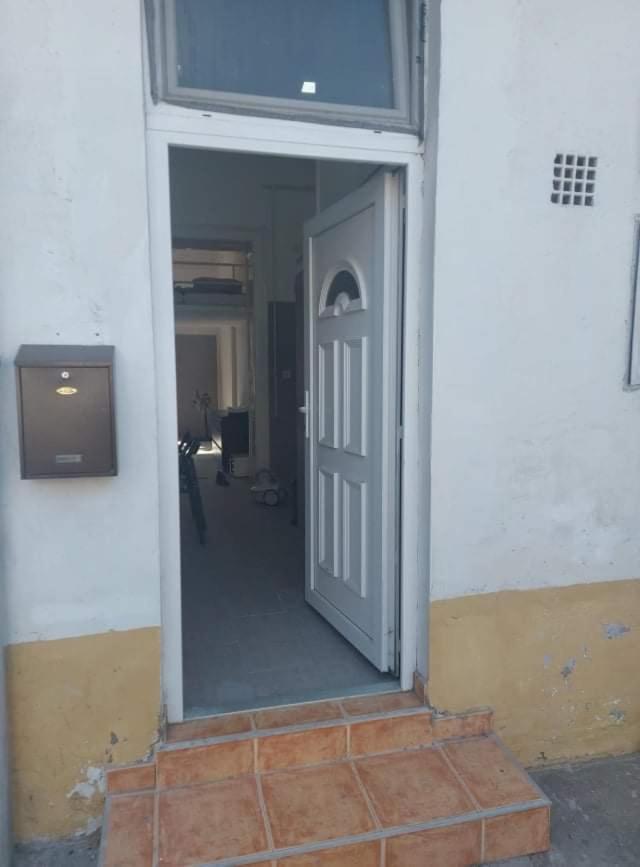 Linh Phuong Budapeste Exterior foto